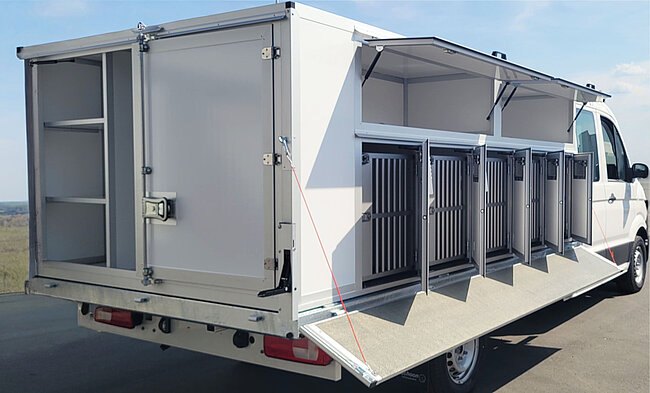 Aufsatzboxen auf Fahrgestell