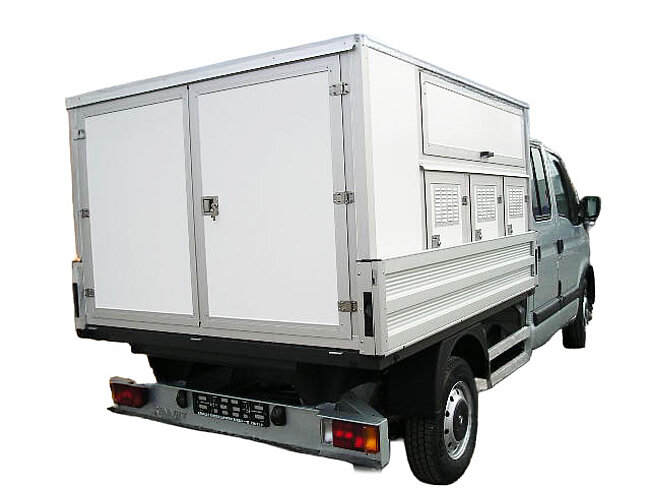 Aufsatzboxen auf Fahrgestell